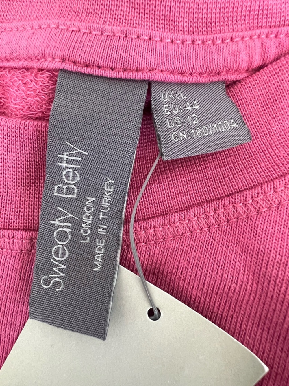 NWT Sweaty Betty After Class Crop Sweatshirt in Adventure Pink with Thumbholes - Picture 10 of 16